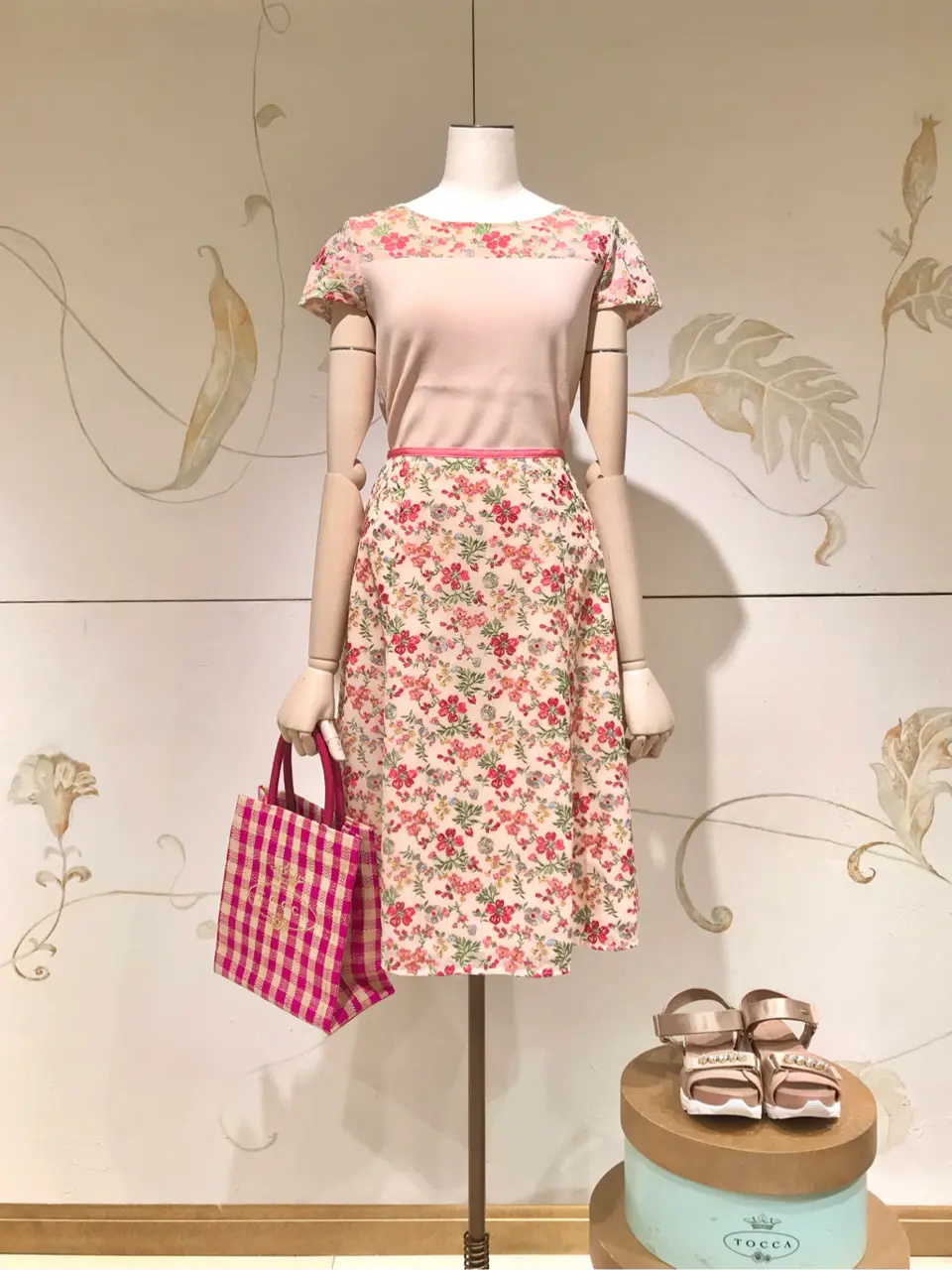  スタッフM コーディネート画像