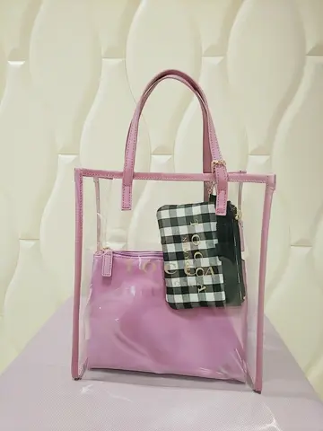 TOCCA スタッフf コーディネート画像