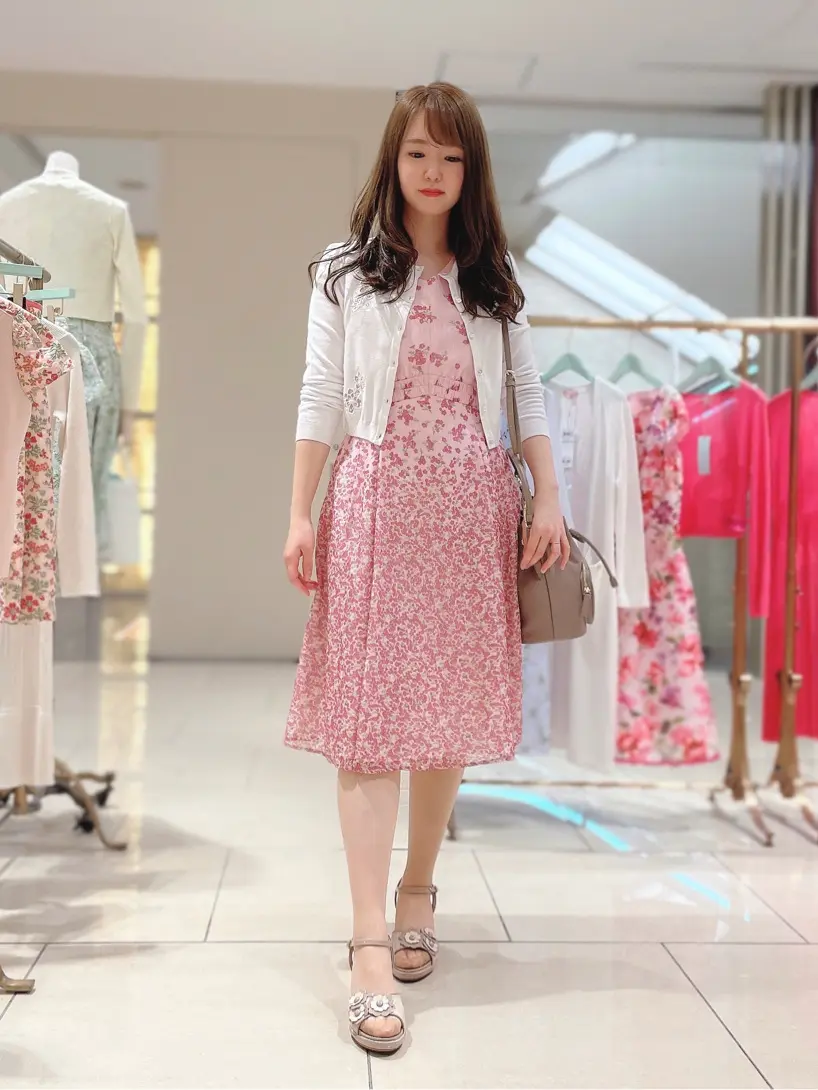  Y.N コーディネート画像