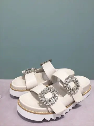 TOCCA 𝒽 コーディネート画像