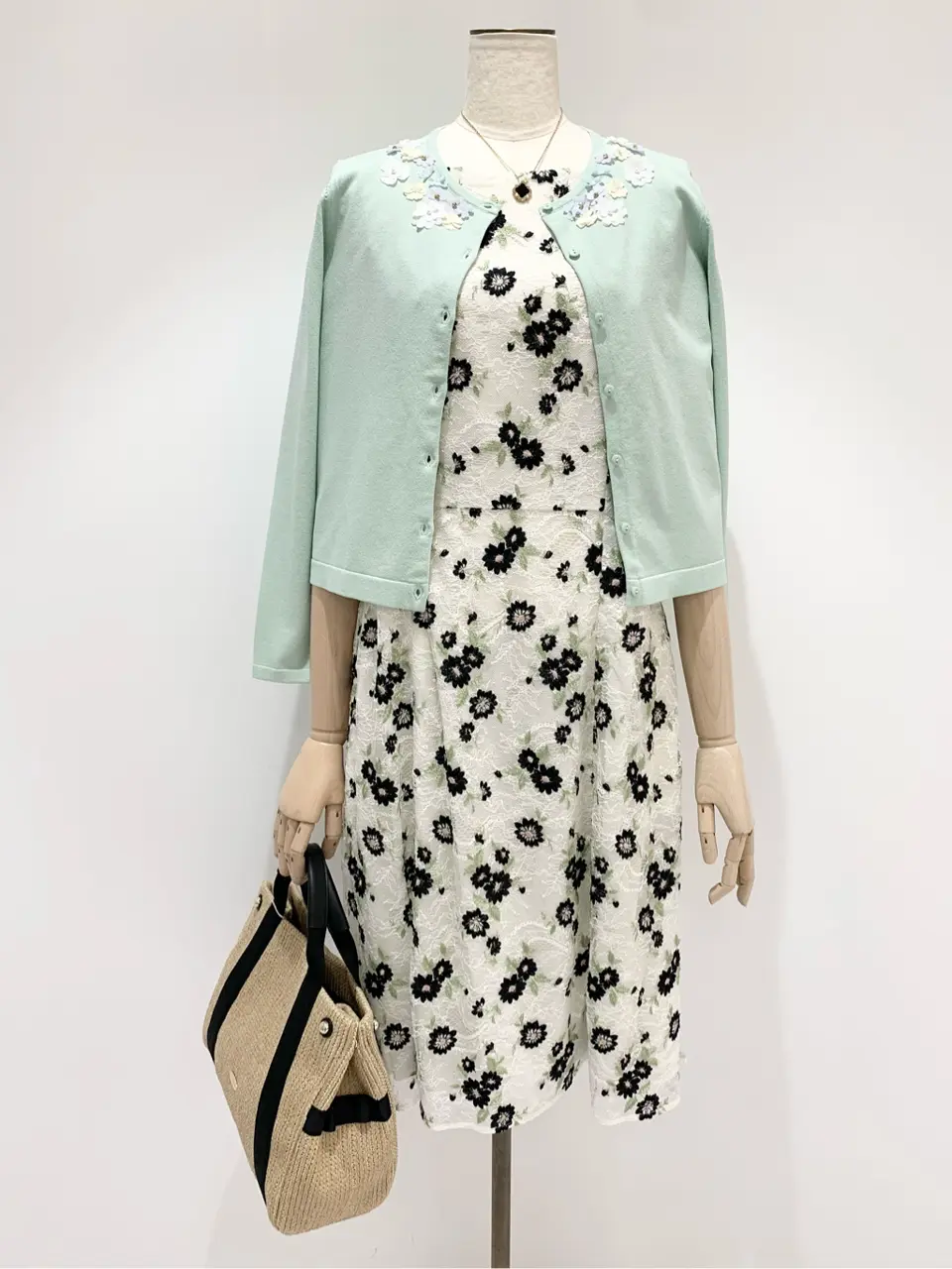 TOCCA 𝓕 コーディネート画像