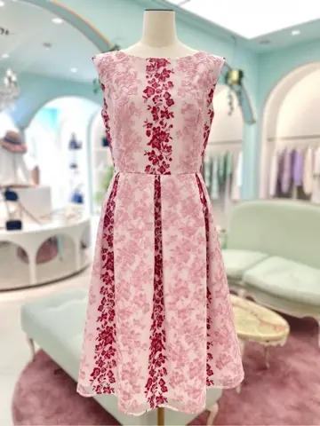 TOCCA スタッフT コーディネート画像