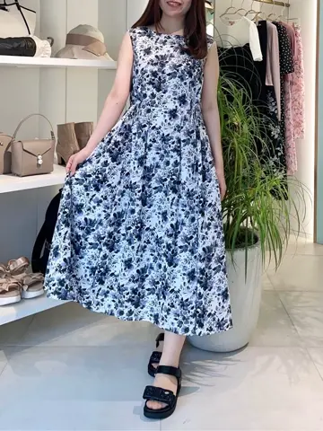 TOCCA スタッフT コーディネート画像