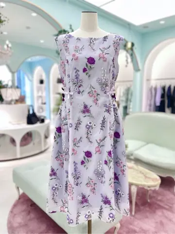 TOCCA スタッフT コーディネート画像