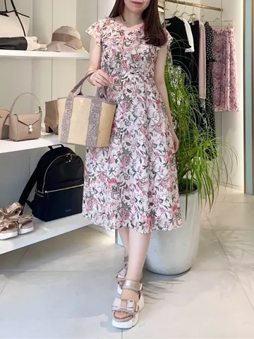 TOCCA スタッフT コーディネート画像