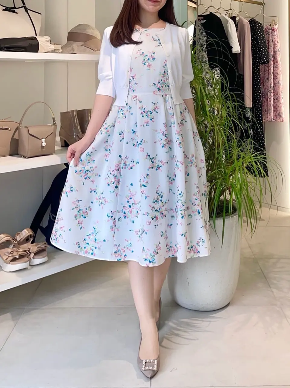 TOCCA スタッフT コーディネート画像