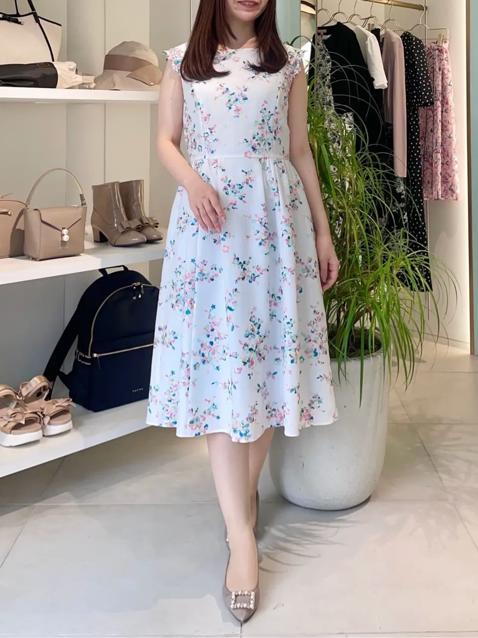 TOCCA スタッフT コーディネート画像