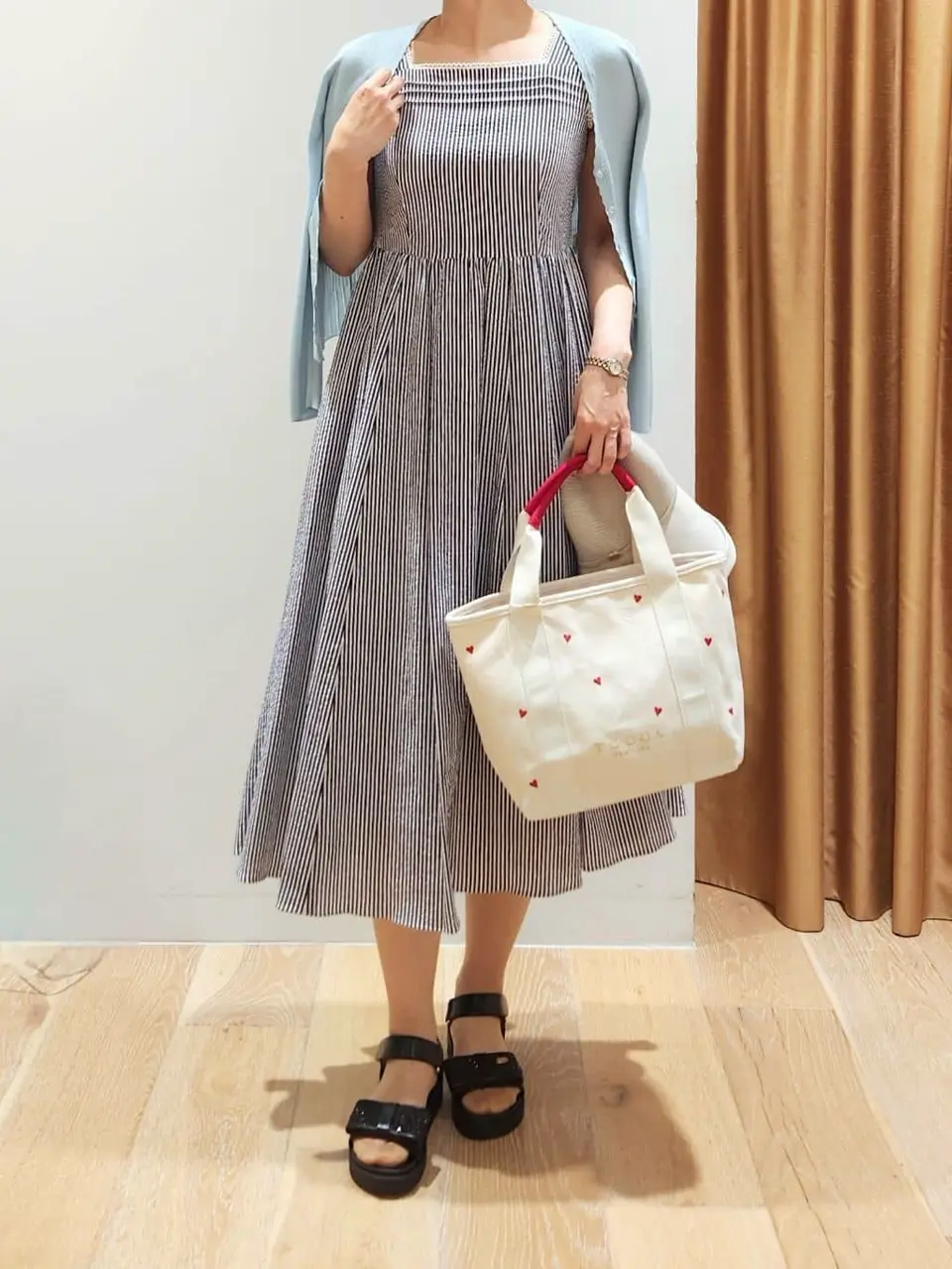 TOCCA スタッフf コーディネート画像