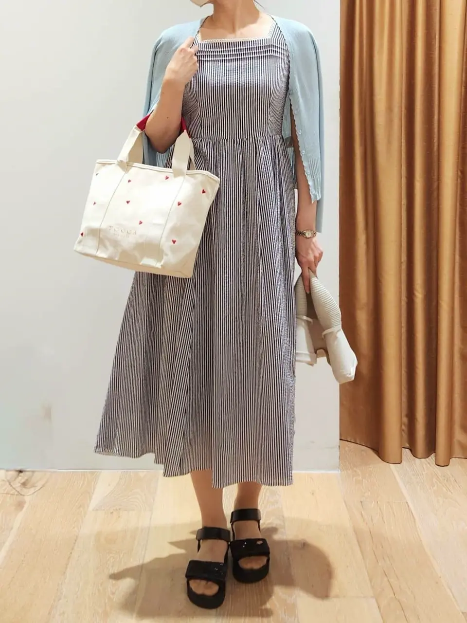 TOCCA スタッフf コーディネート画像