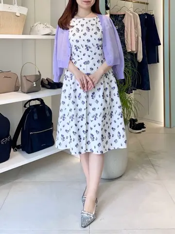 TOCCA スタッフT コーディネート画像