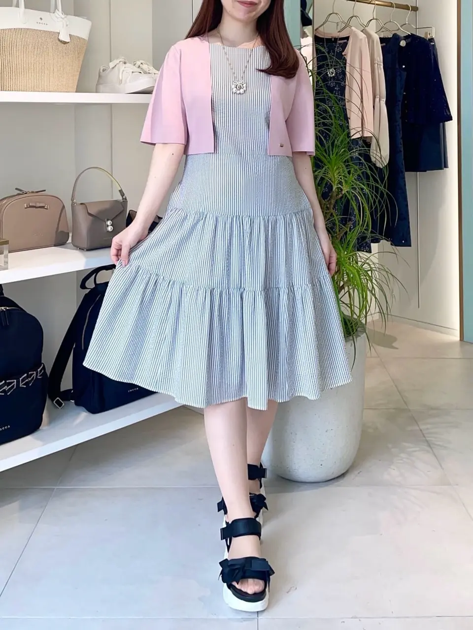 TOCCA スタッフT コーディネート画像