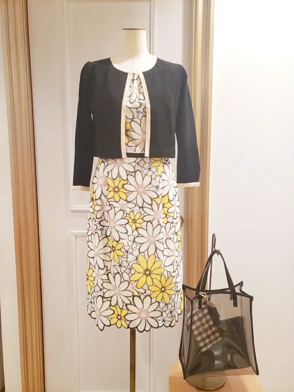  スタッフＳ コーディネート画像