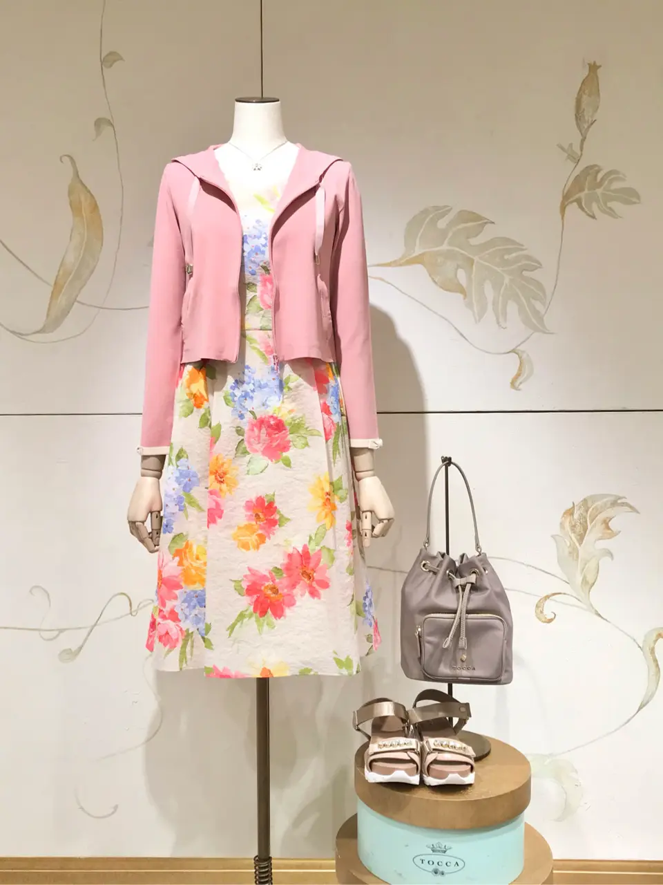  スタッフM コーディネート画像