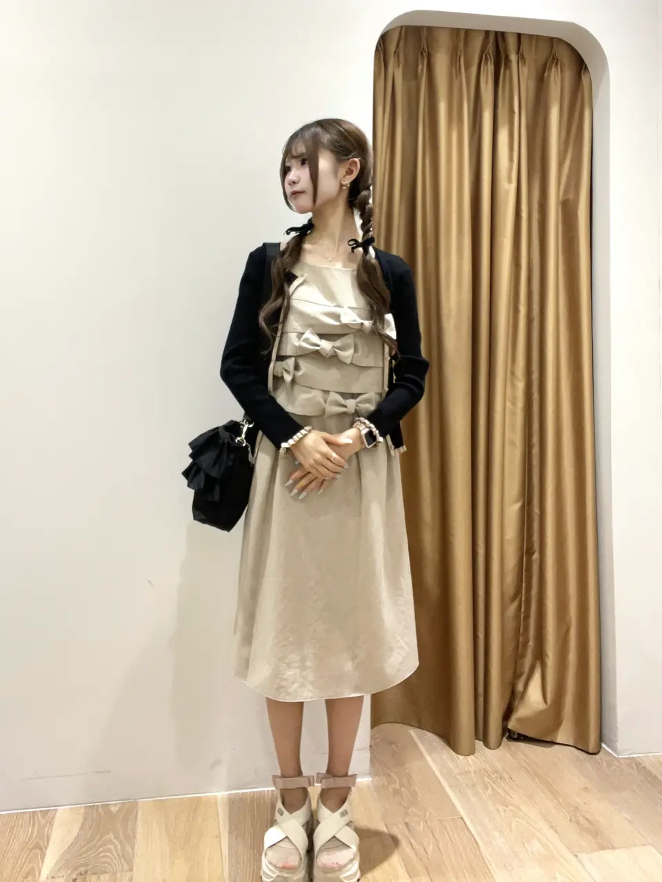  MK.⋆𝜗𝜚 コーディネート画像