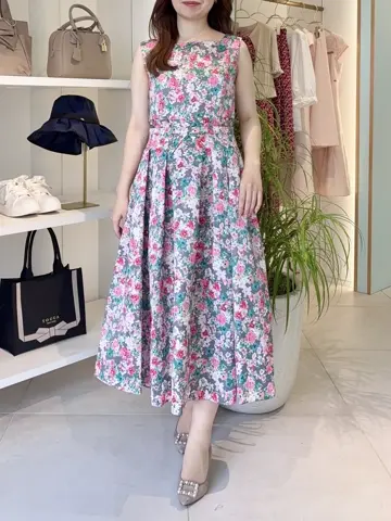 TOCCA スタッフT コーディネート画像