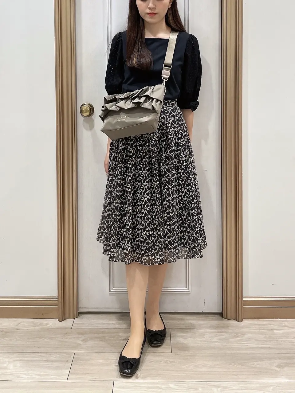  スタッフY コーディネート画像