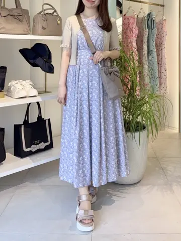 TOCCA スタッフT コーディネート画像