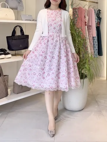 TOCCA スタッフT コーディネート画像