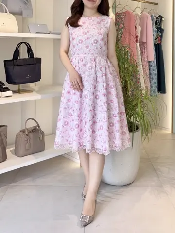 TOCCA スタッフT コーディネート画像