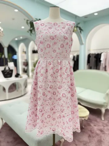 TOCCA スタッフT コーディネート画像