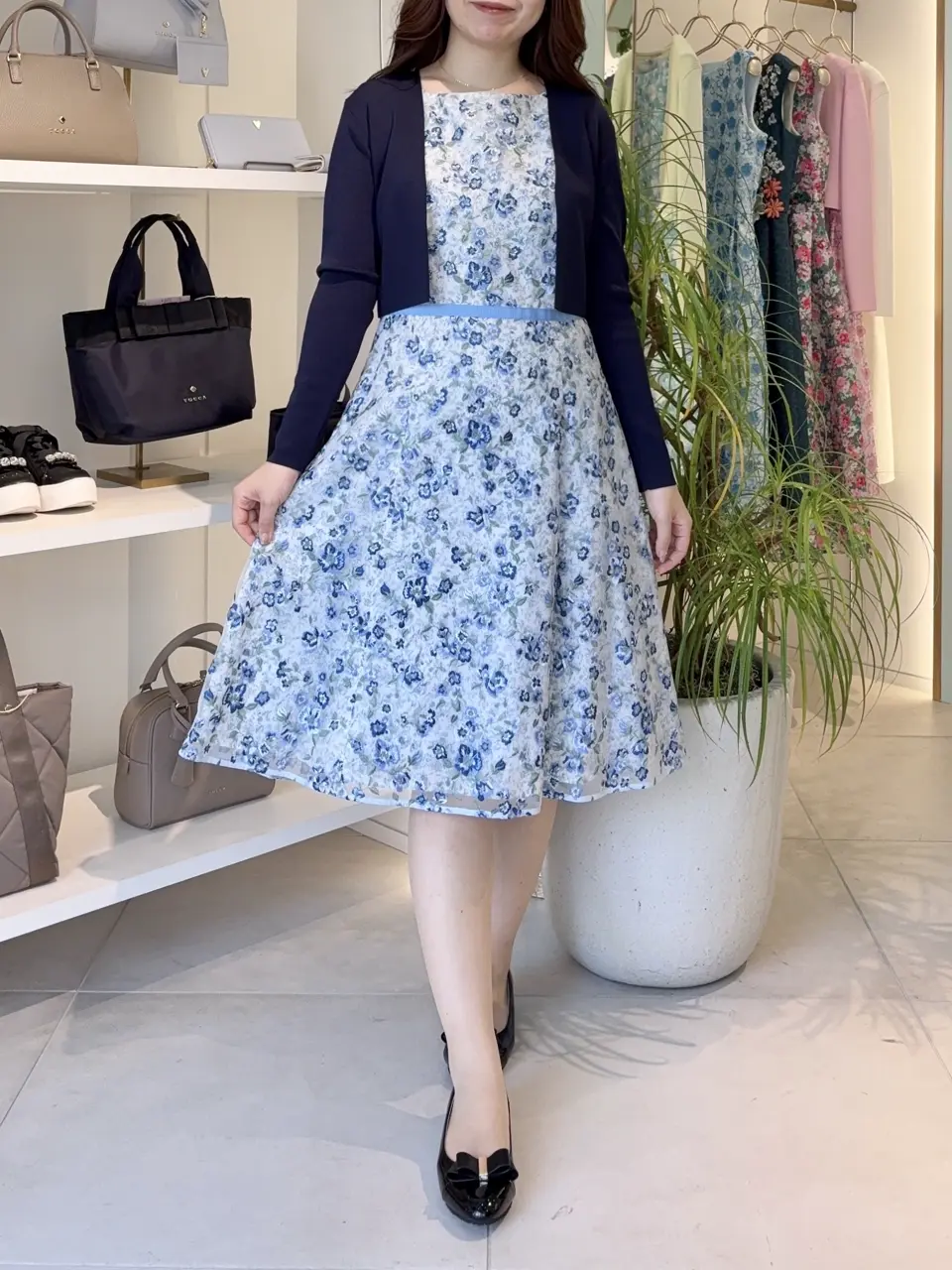 TOCCA スタッフT コーディネート画像