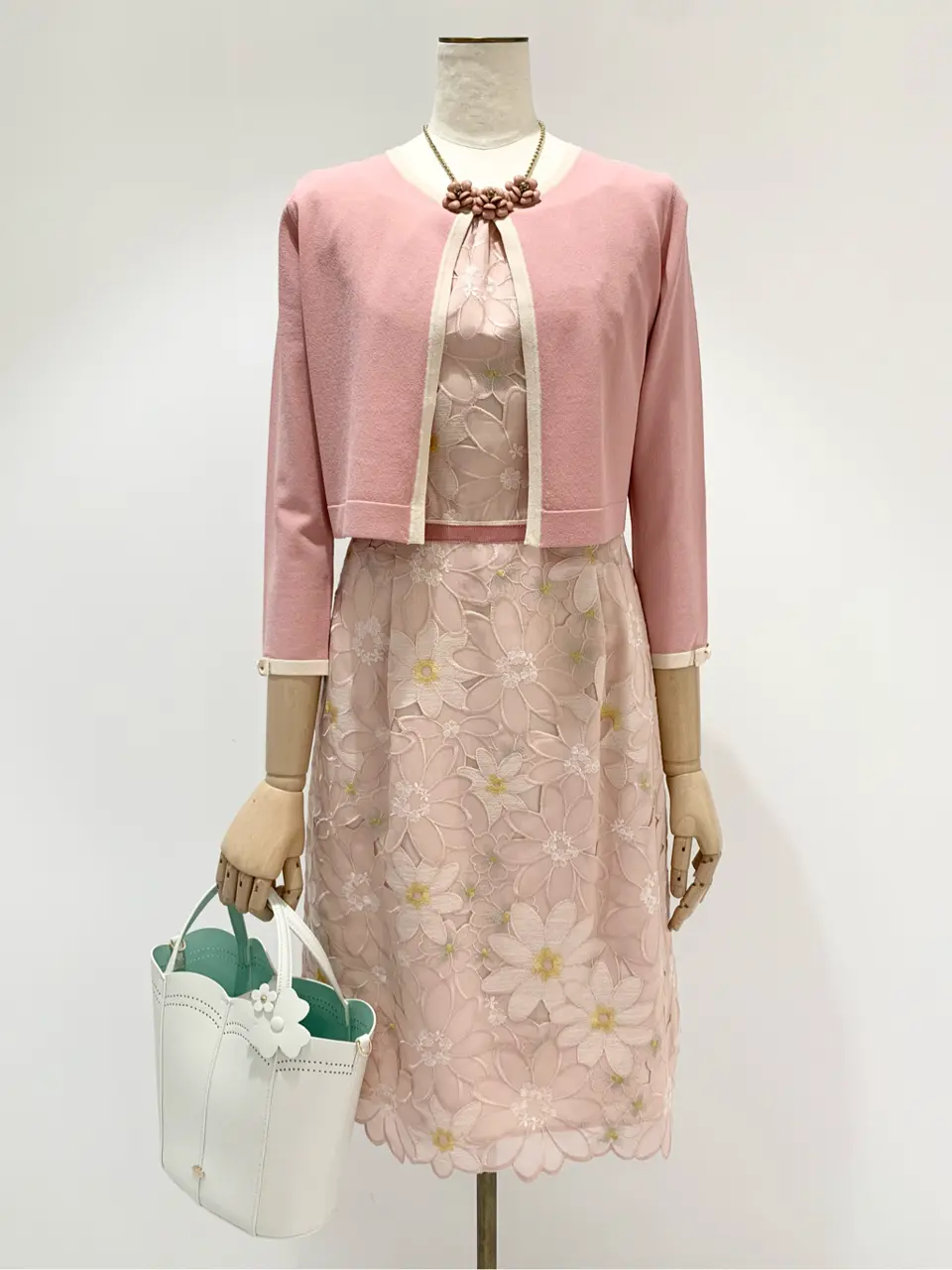 TOCCA 𝓕 コーディネート画像