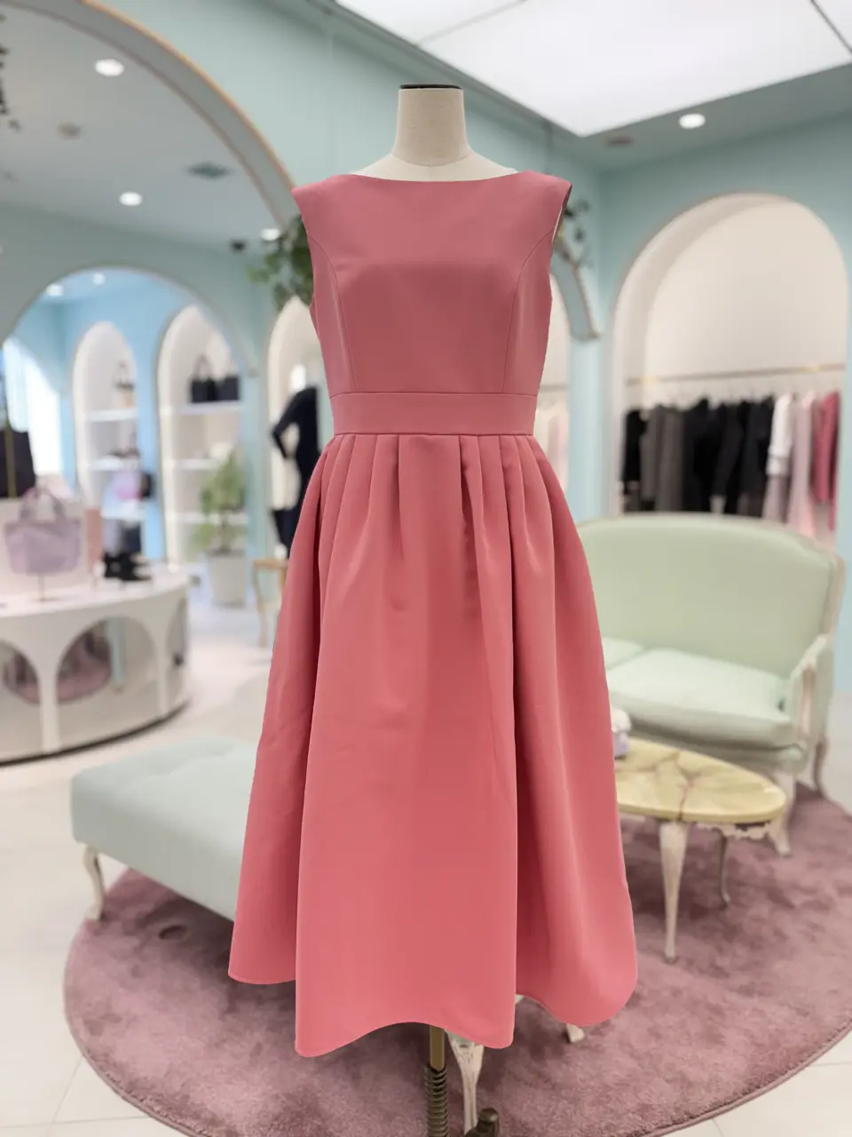 TOCCA スタッフT コーディネート画像