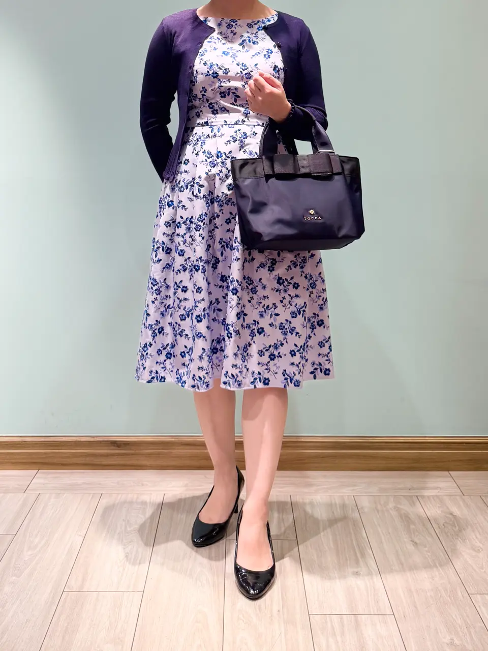 新品 tocca ウールアンゴラ フラワーボタン刺繍 コート 130 新品 tocca ウールアンゴラ フラワーボタン刺繍 コート 130