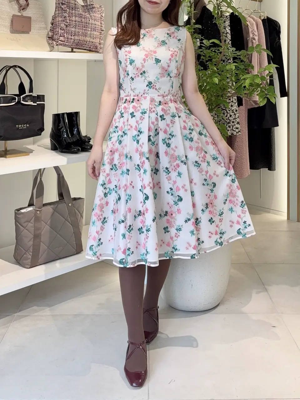 TOCCA スタッフT コーディネート画像