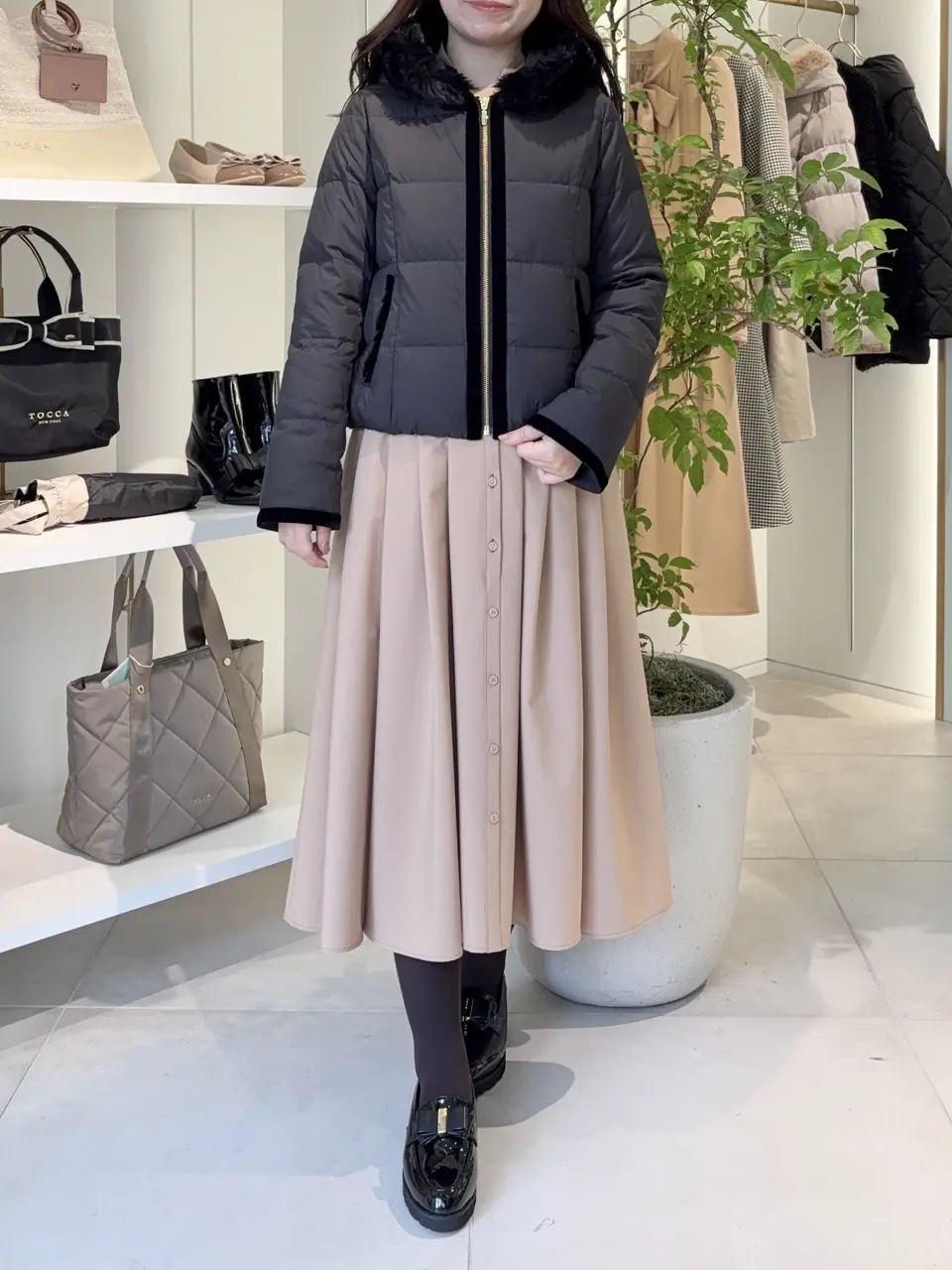 TOCCA スタッフT コーディネート画像