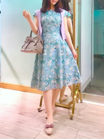 TOCCA スタッフT コーディネート画像