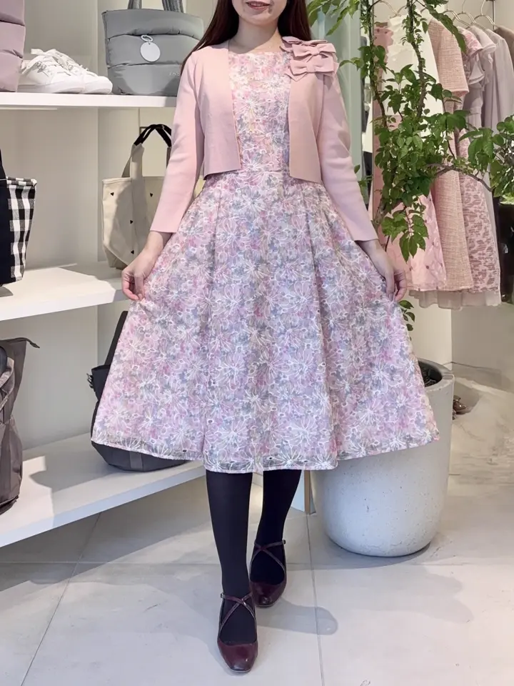 TOCCA スタッフT コーディネート画像