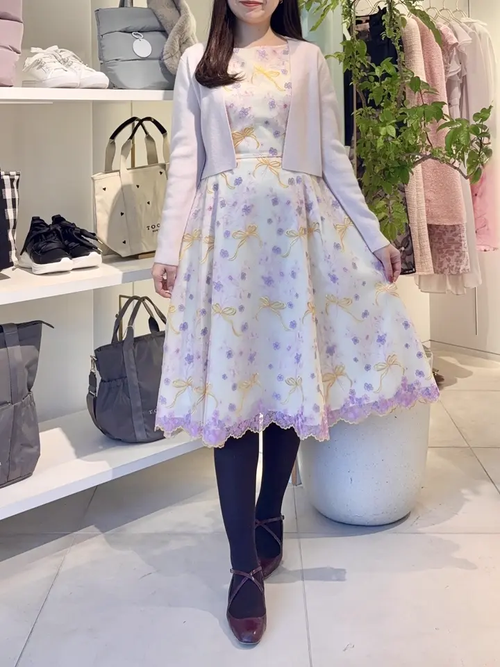 TOCCA スタッフT コーディネート画像