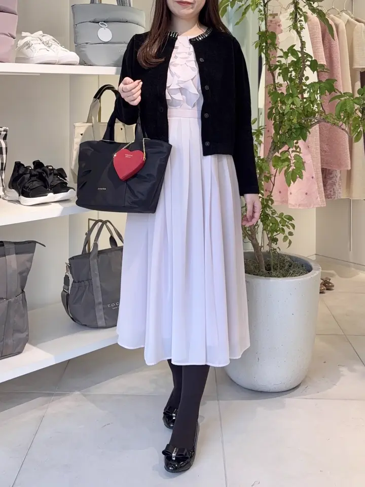 TOCCA スタッフT コーディネート画像