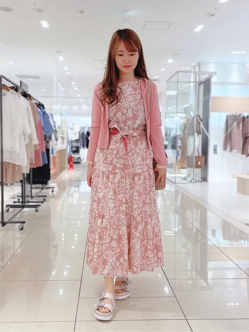  Y.N コーディネート画像