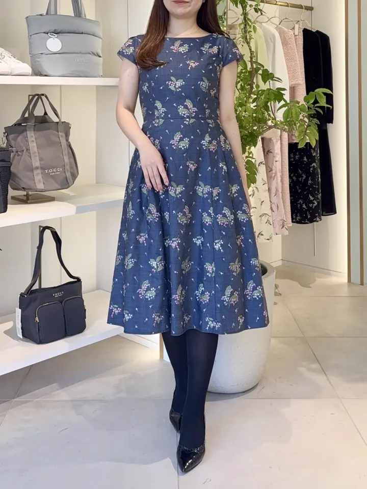 TOCCA スタッフT コーディネート画像