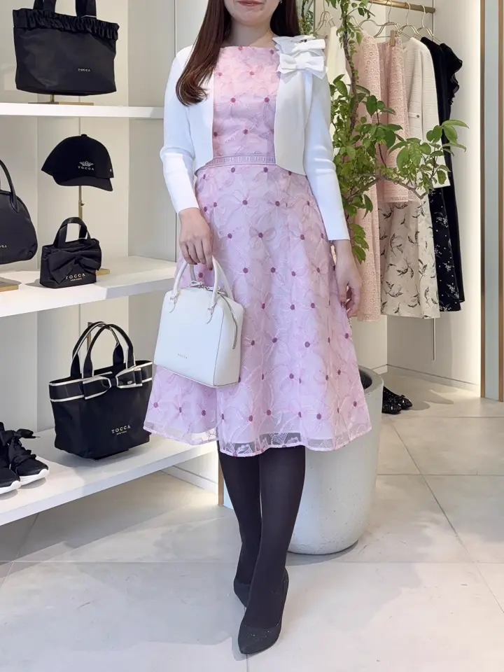 TOCCA スタッフT コーディネート画像