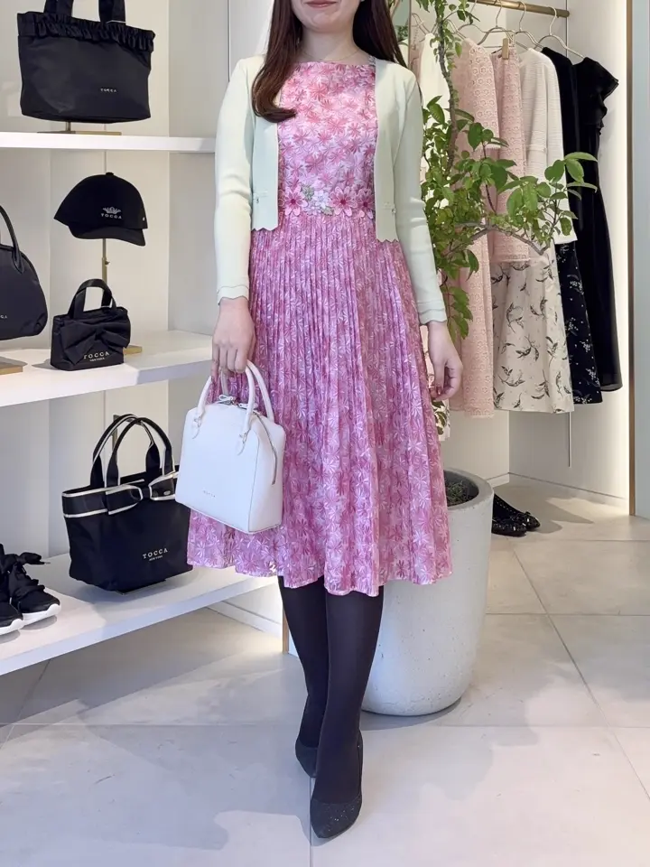 TOCCA スタッフT コーディネート画像