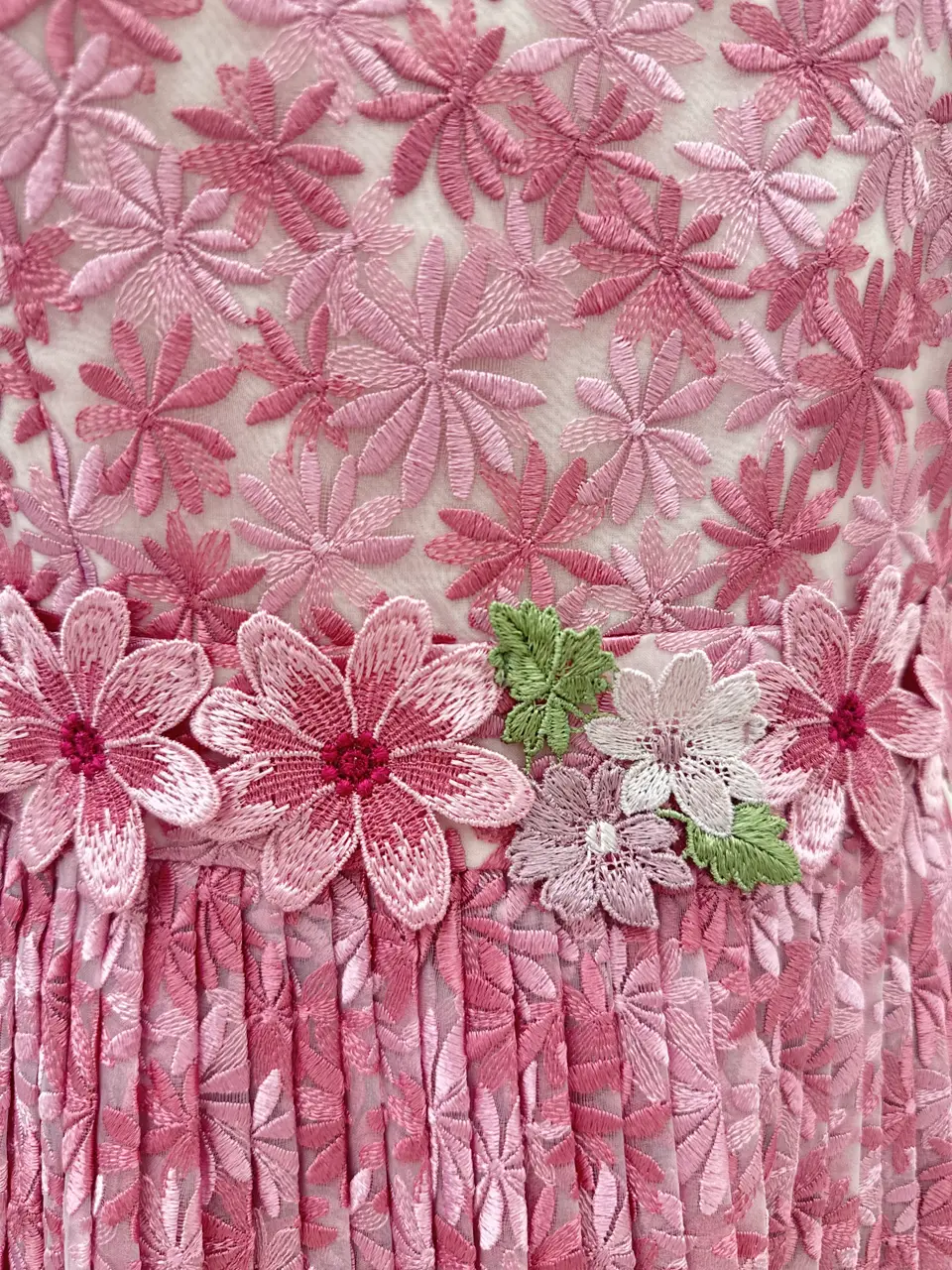 TOCCA スタッフT コーディネート画像