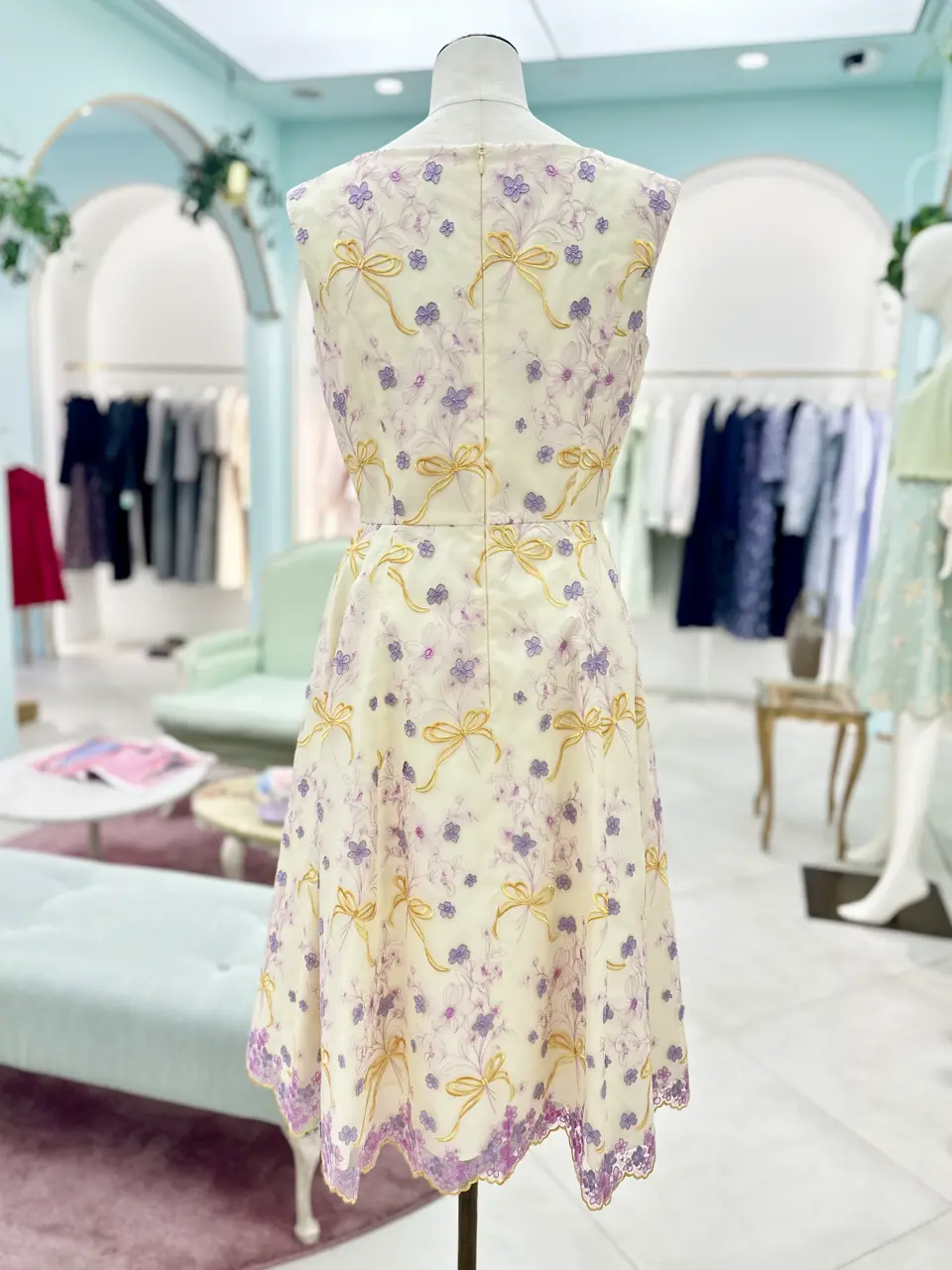 TOCCA スタッフT コーディネート画像