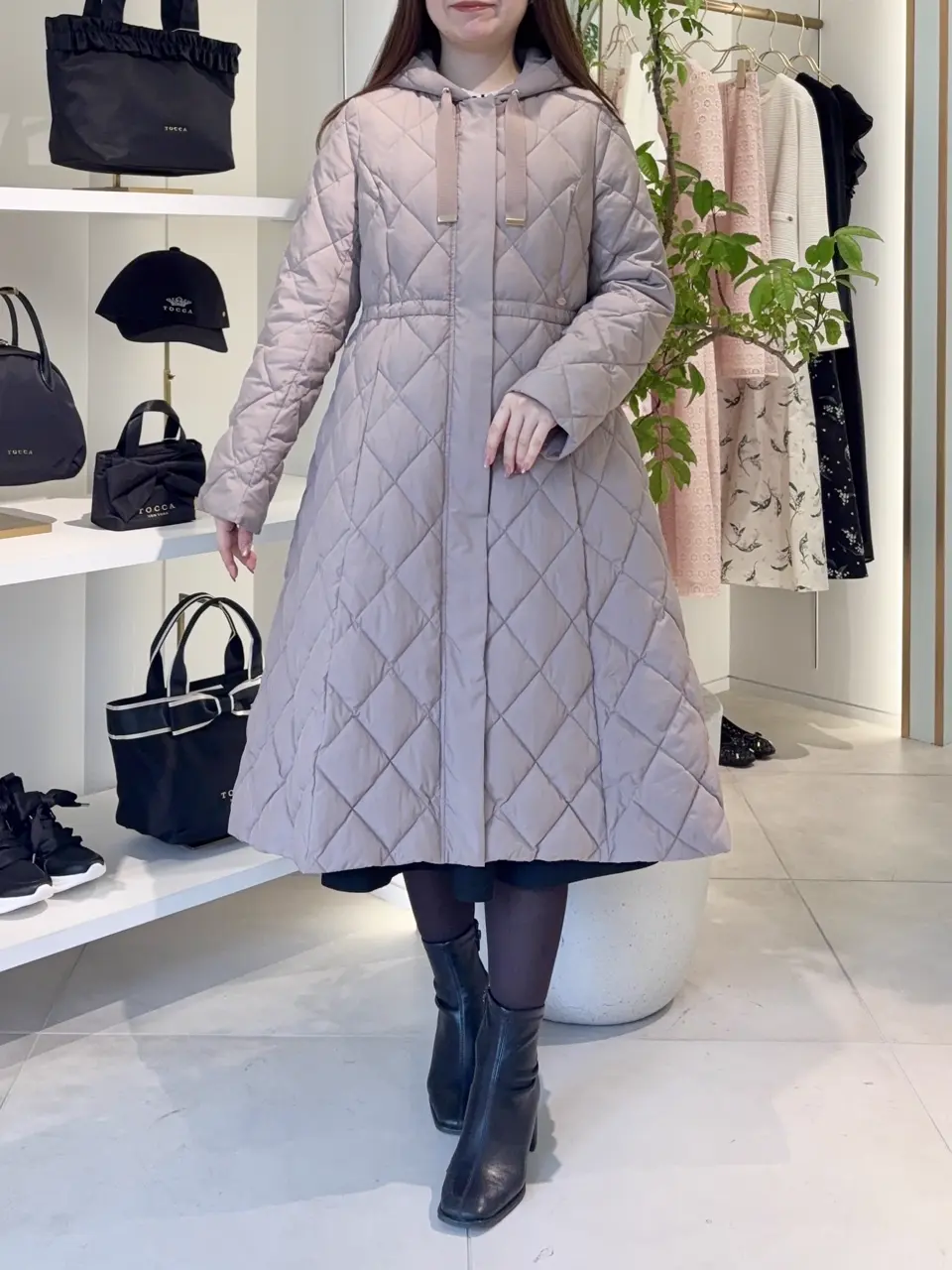 TOCCA スタッフT コーディネート画像