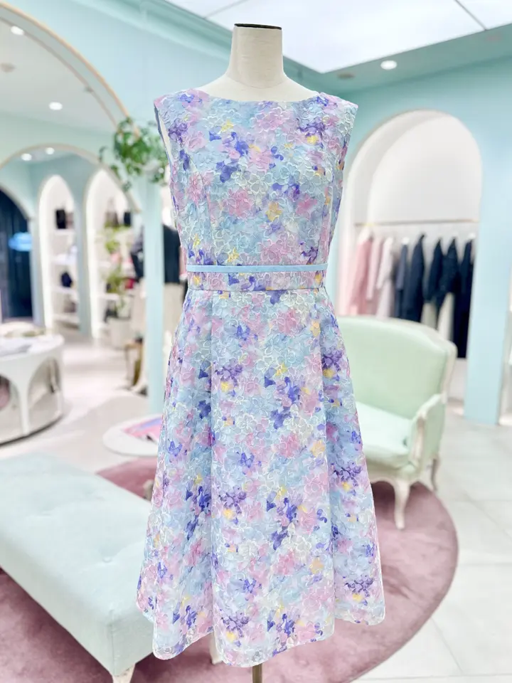 TOCCA スタッフT コーディネート画像