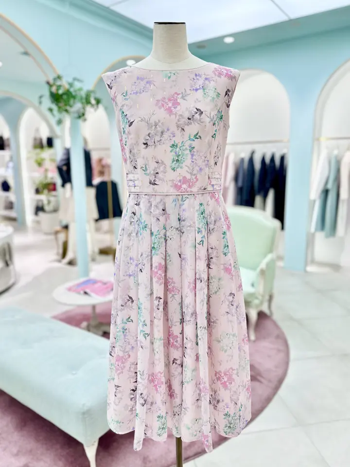 TOCCA スタッフT コーディネート画像