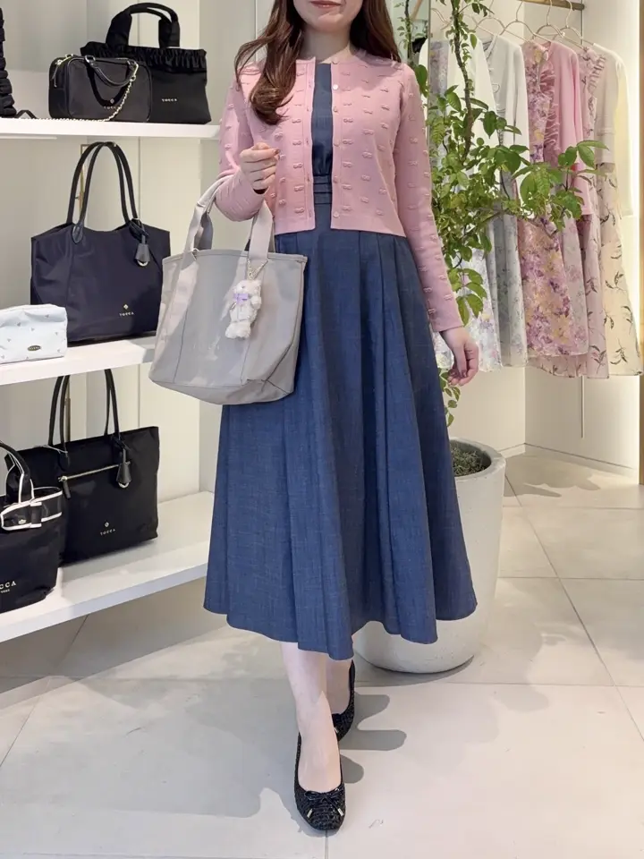 TOCCA スタッフT コーディネート画像