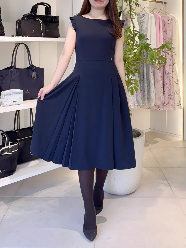 TOCCA スタッフT コーディネート画像