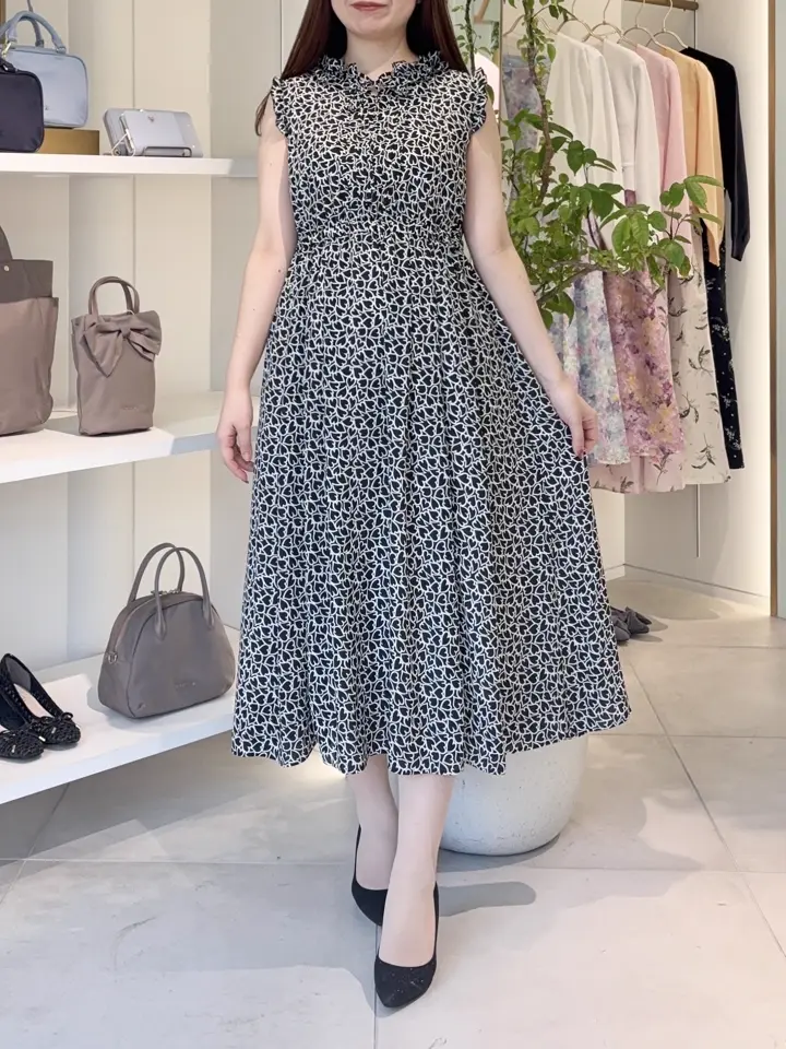 TOCCA スタッフT コーディネート画像