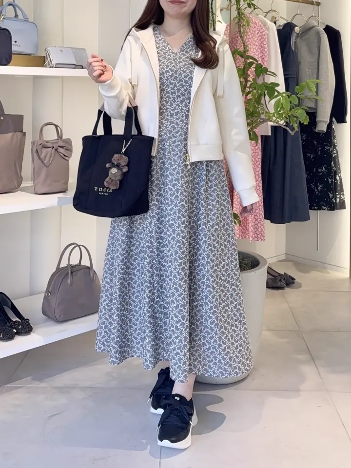 TOCCA スタッフT コーディネート画像