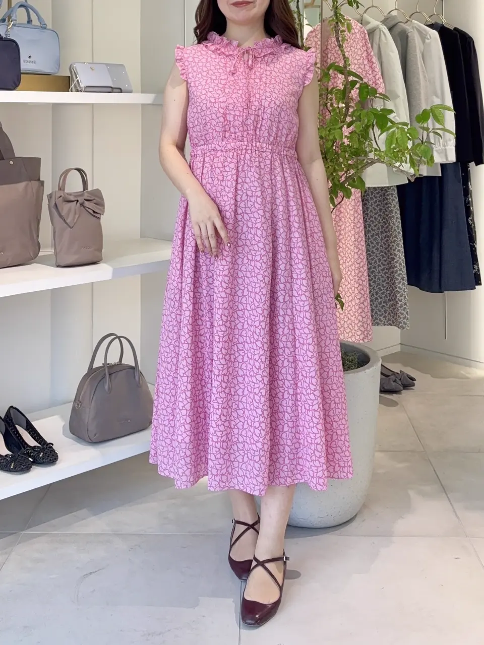 TOCCA スタッフT コーディネート画像