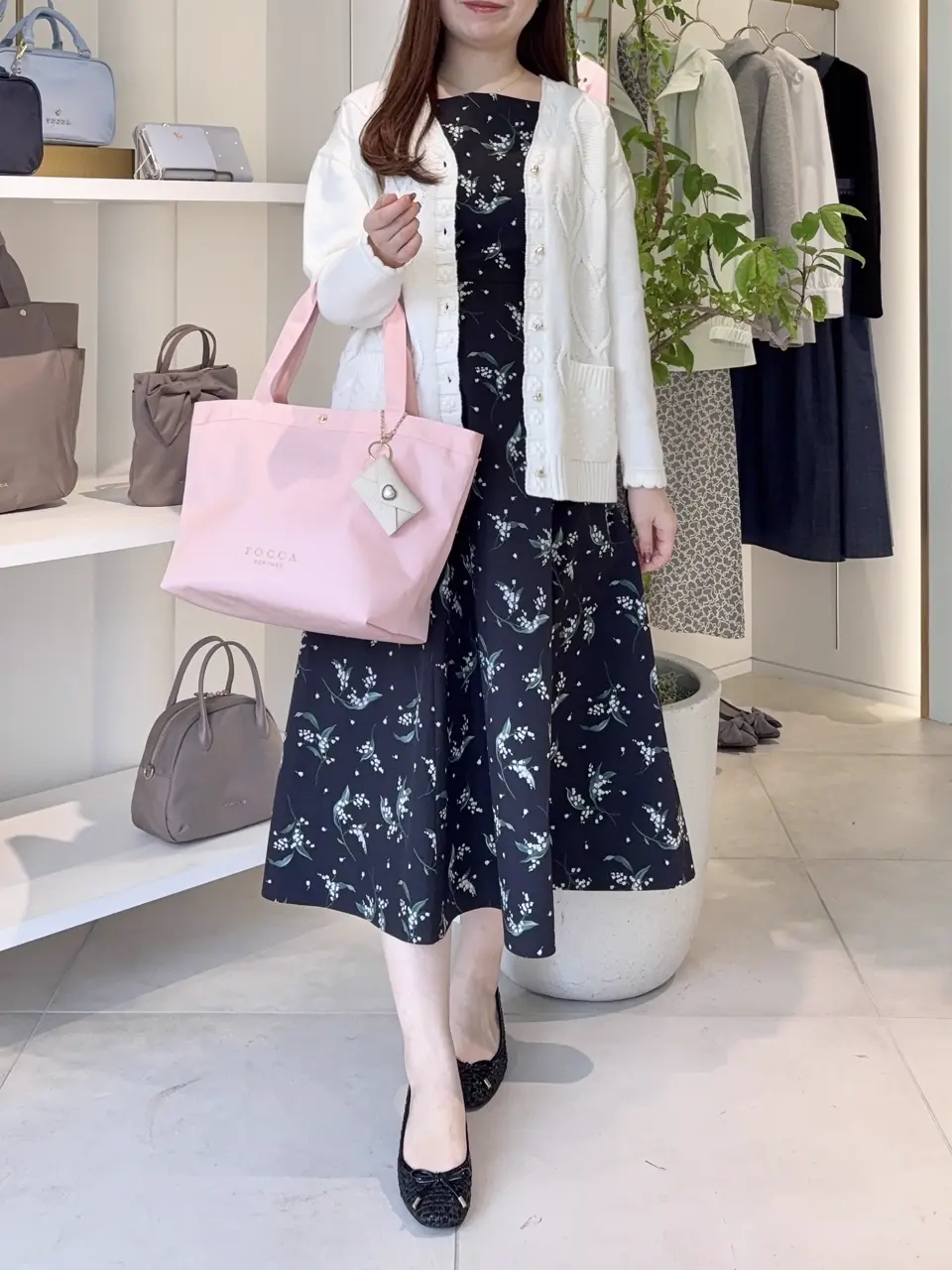 TOCCA スタッフT コーディネート画像