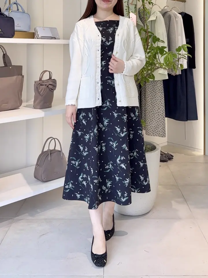 TOCCA スタッフT コーディネート画像